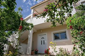 Apartments Ana