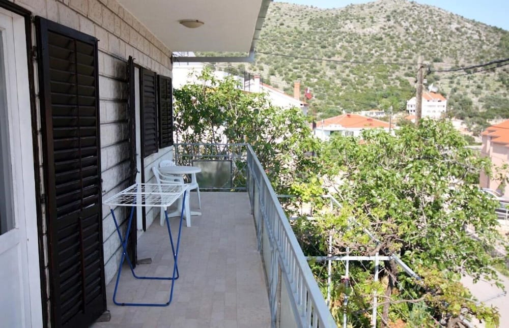 Apartments Pero