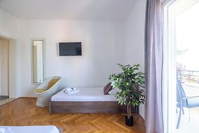 Apartments Josip