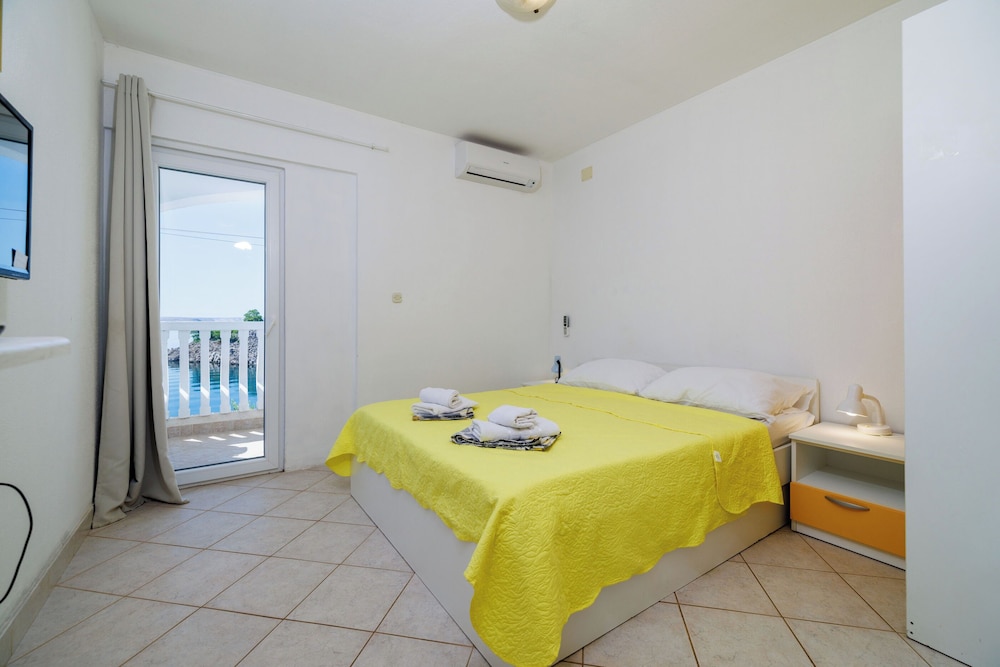 Apartments Tasa