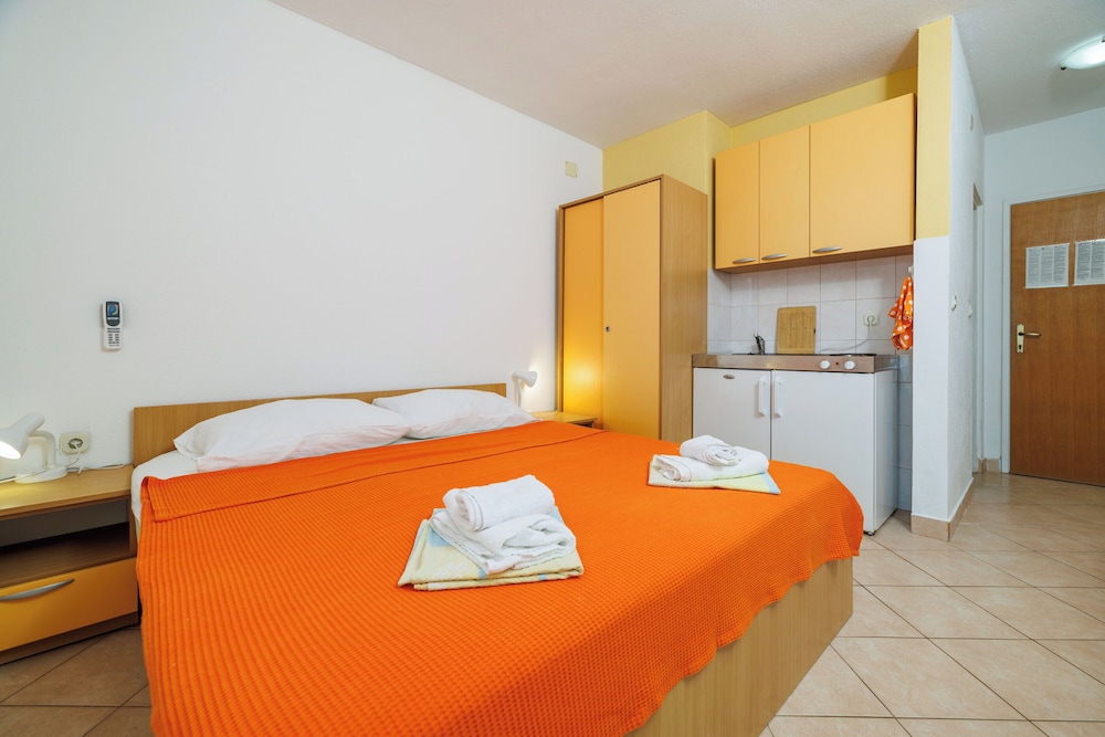 Apartments Tasa