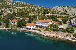 Apartments Tasa