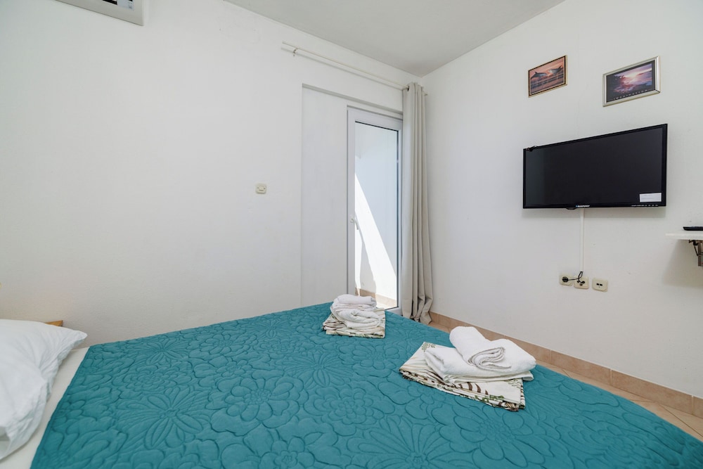 Apartments Tasa