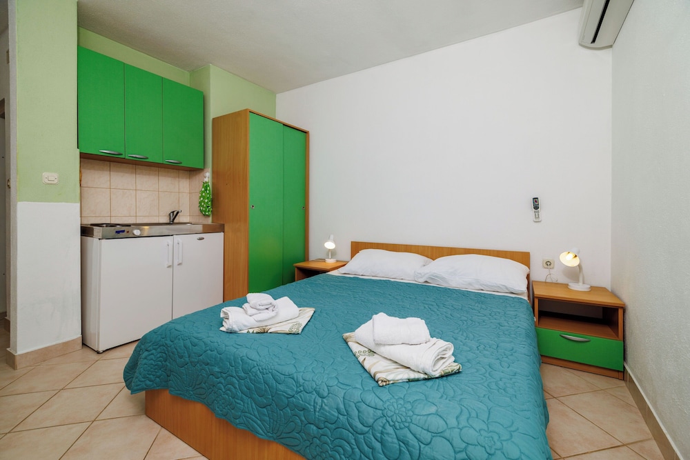 Apartments Tasa