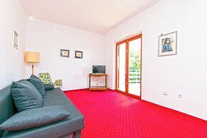 Apartments Maja