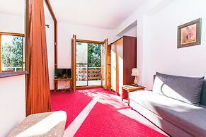 Apartments Maja