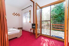 Apartments Maja