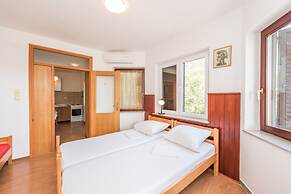 Apartments Jadra