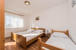 Apartments Jadra