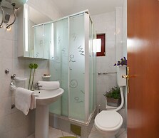 House Lucmar