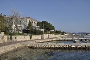 Apartment Petar