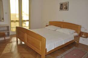Apartment Petar