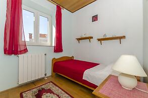 Apartment Lile