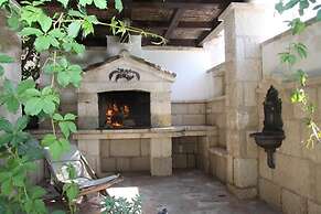House Davor