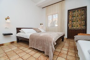 Apartments Pera