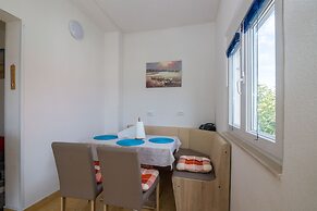 Apartment Goran
