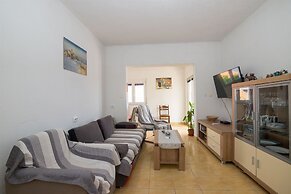 Apartment Goran