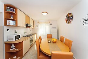 Apartments Nadica