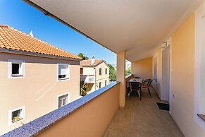 Apartments Nadica