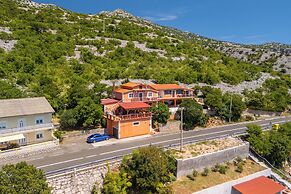 Apartments Jase