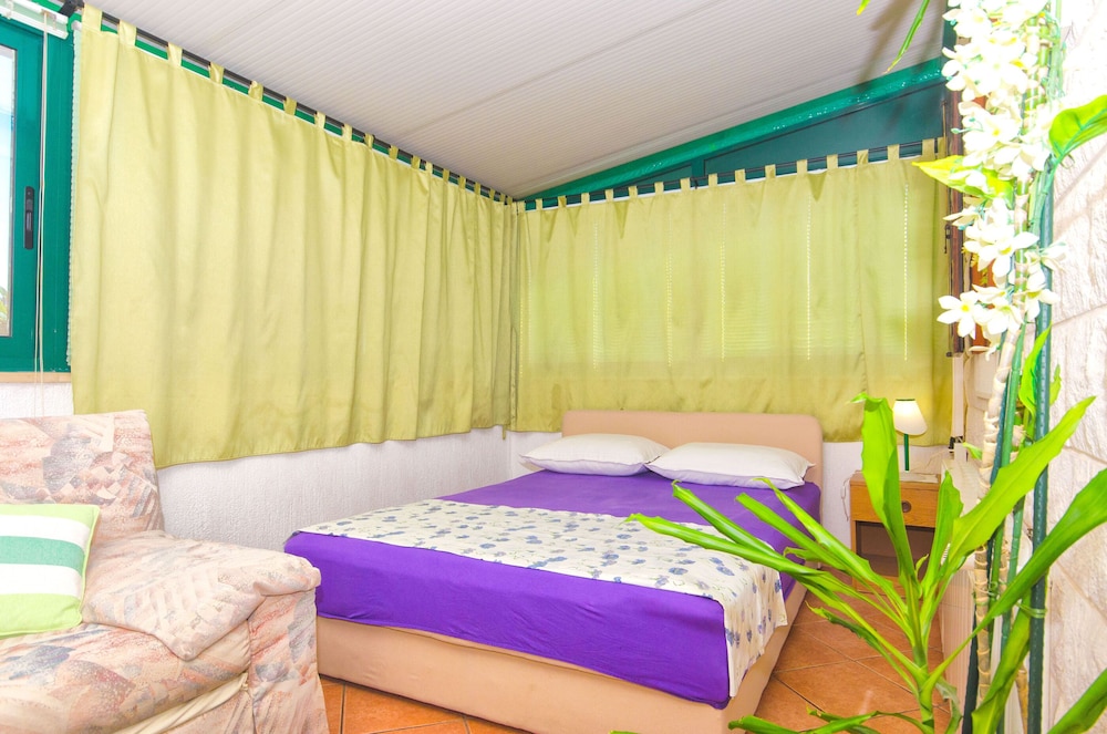 Apartment Vrilo