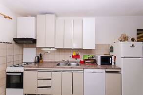 Apartment Vrilo
