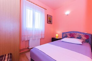 Apartment Vrilo