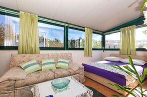 Apartment Vrilo