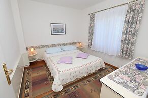 Apartments Jole