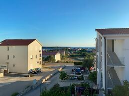Apartment Zare
