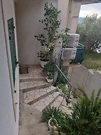 Apartment Ante