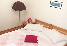 Apartment and Rooms Tomo 1