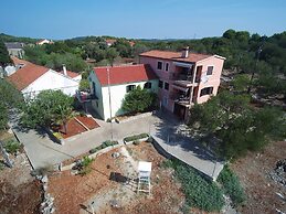 Apartment Ivan