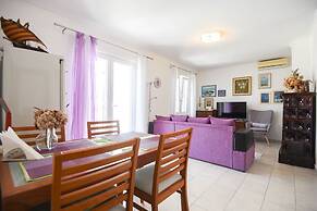 Apartment Maja