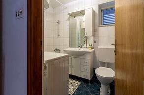 Apartments Mir