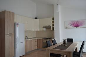 Apartment Tome