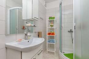 Apartment Deni