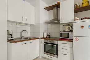 Apartment Deni