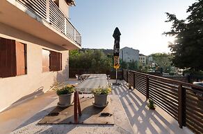Apartments Tiho