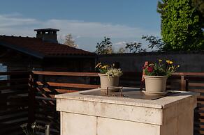 Apartments Tiho