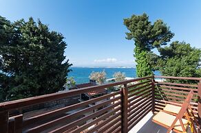 Apartments Tiho