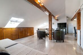 Apartments Tiho