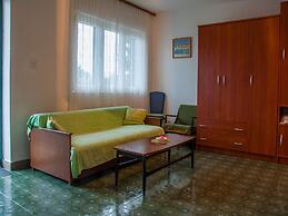 Apartment Hajdi