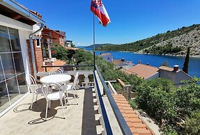 Apartment Petar