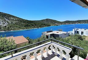 Apartment Petar
