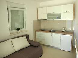 Apartment At the sea