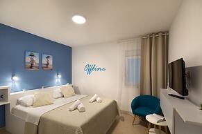 Apartment At the sea
