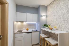 Apartment At the sea