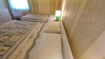 Apartments Ivo