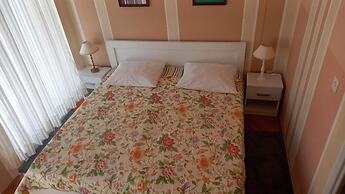 Apartments Ivo